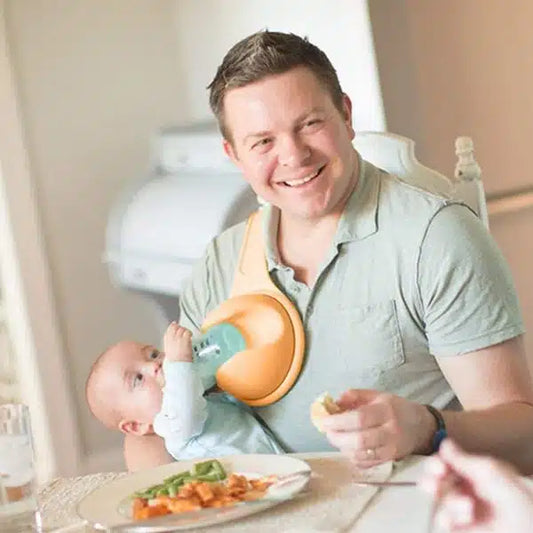 Free Hand Baby Bottle Holder